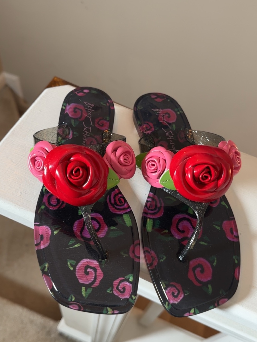 Floral Rose Jelly Flip Flops - Black with Red & Pink Roses